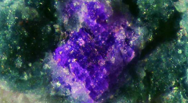 New-Mineral-Dubbed-Putnisite-Discovered-in-Western-Australia-438829-2